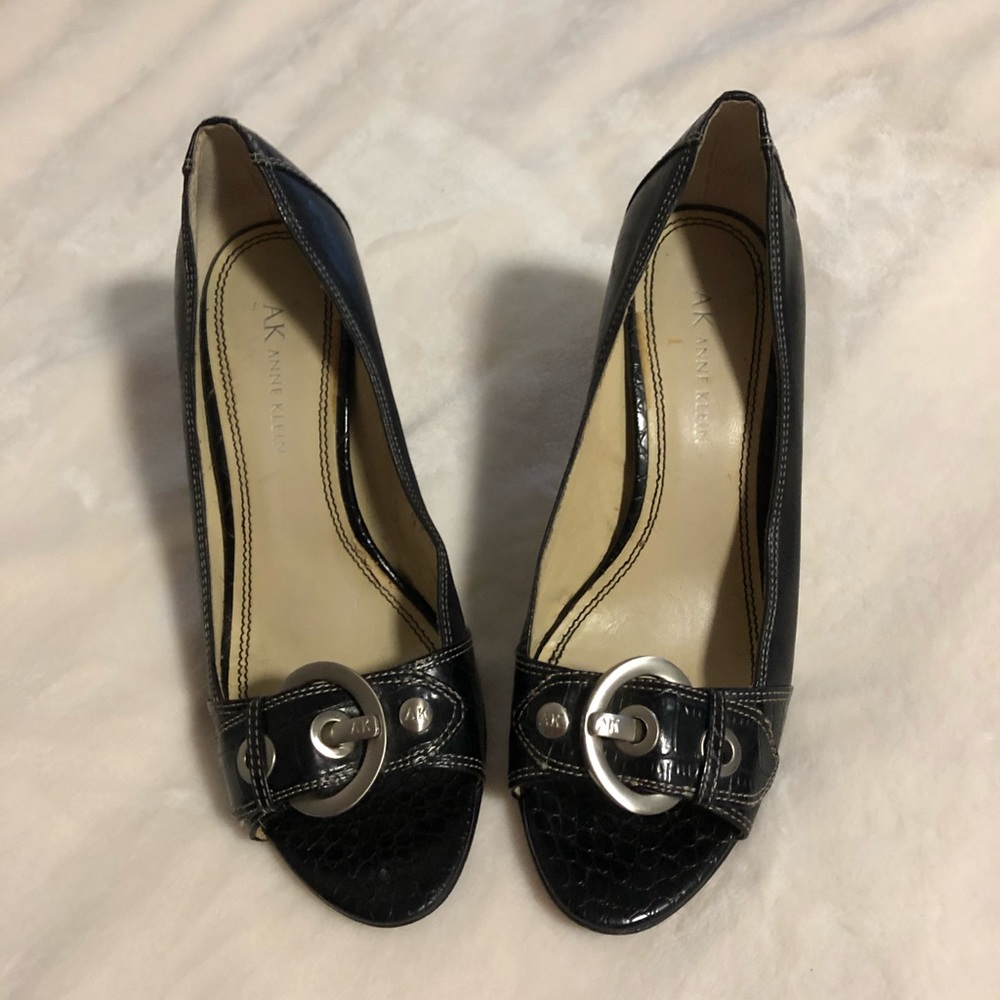 3” Anne Klein upper leather and man made.